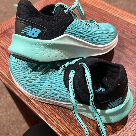 New balance fresh foam fast. - Picture 2 of 4